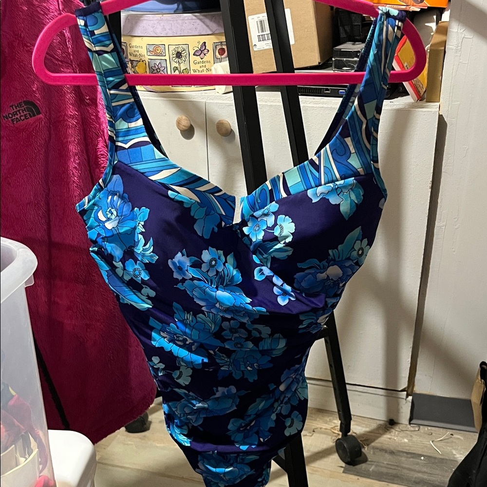 Miraclesuit One Piece in Blue Floral